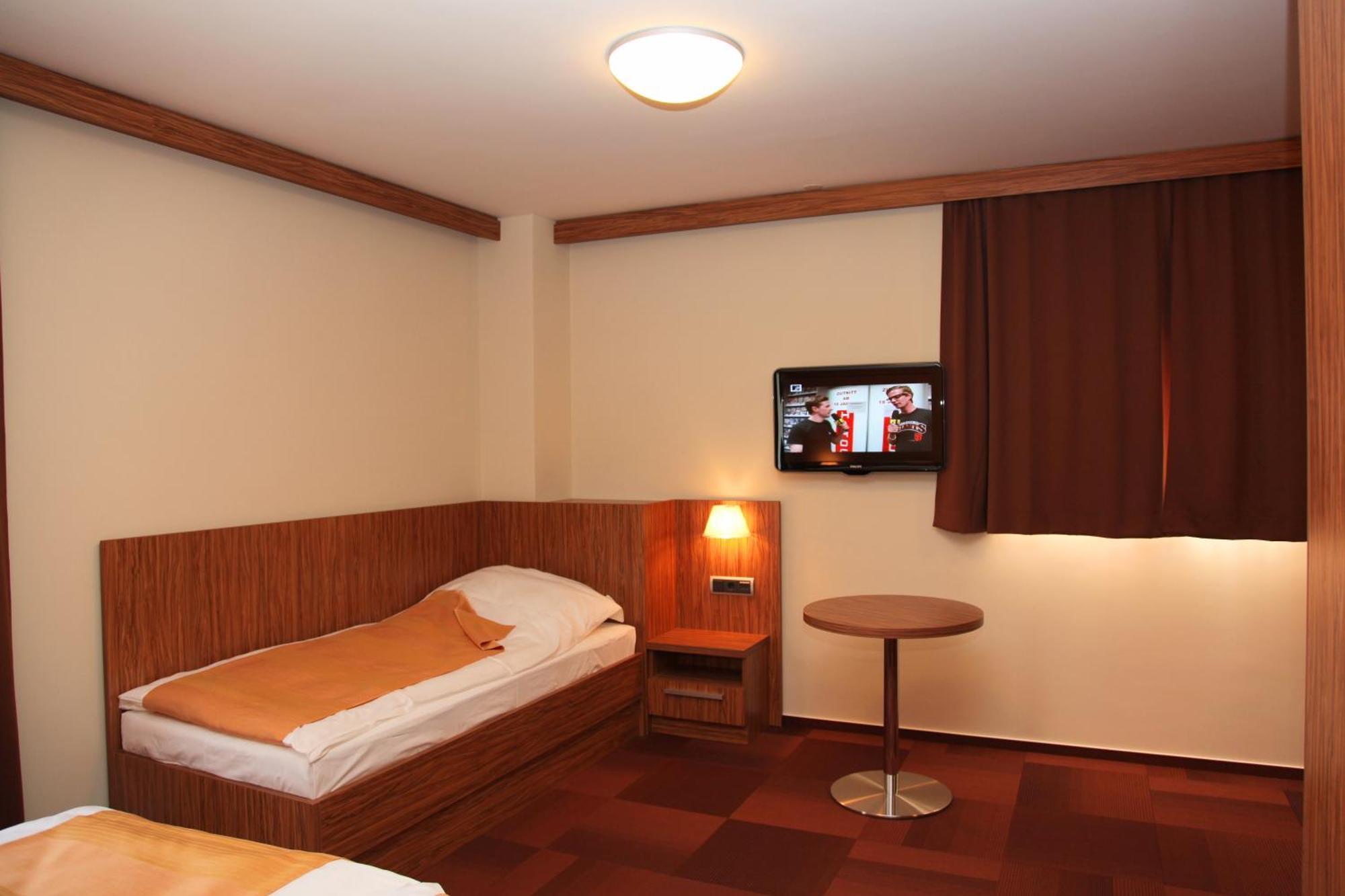Hotel Marinsek Naklo Zewnętrze zdjęcie