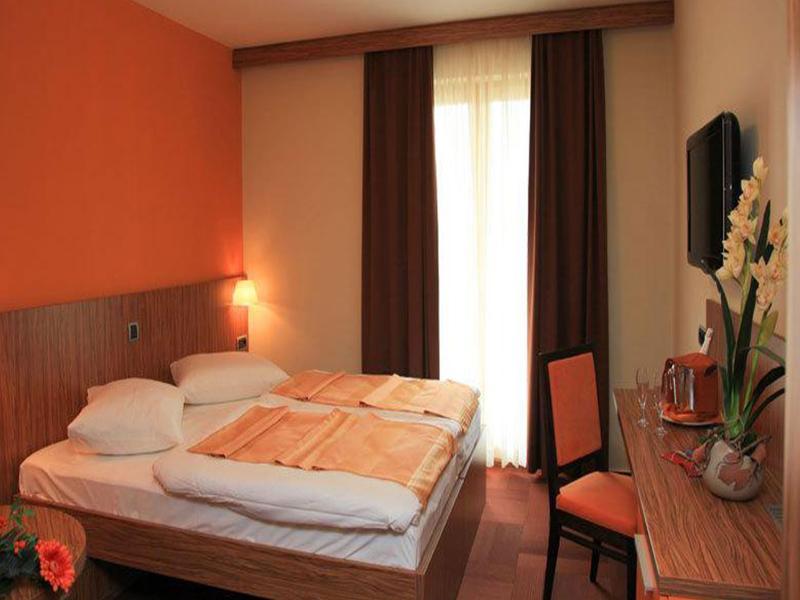 Hotel Marinsek Naklo Zewnętrze zdjęcie